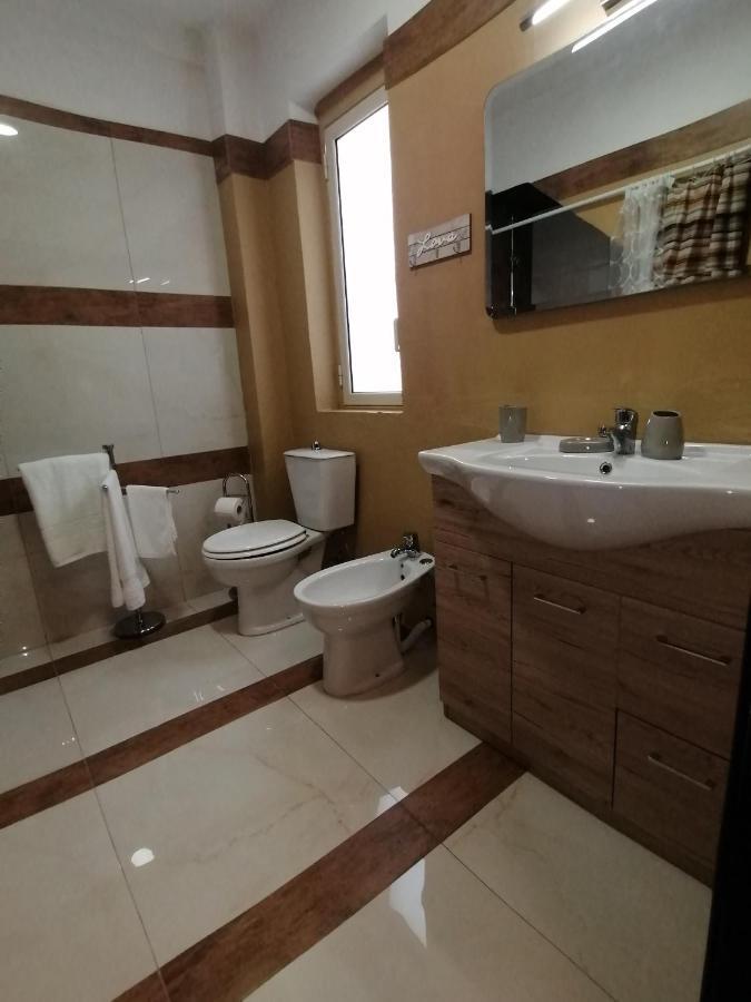 L'Antico Palazzo Rooms Catania-Fontanarossai nemzetközi repülőtér Kültér fotó